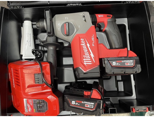 Milwaukee M18FH-502X 無碳刷免出力鎚鑽, 1個, 整組發票