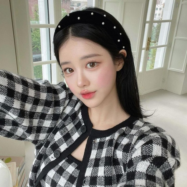 홍대온니-고급 겨울 두꺼운 벨벳머리띠 포인트 진주헤어밴드 진주 벨벳 헤어밴드 볼륨 머리띠