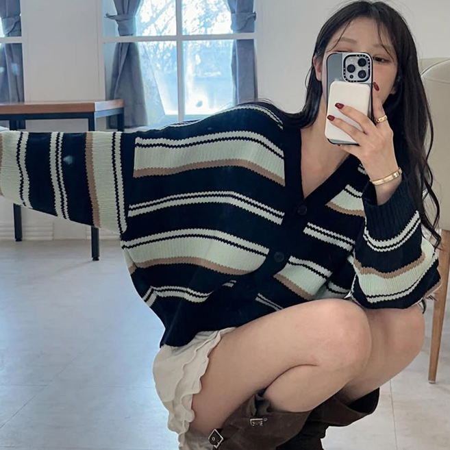 리빗 여성 루즈핏 박시 단가라 니트 숏 가디건