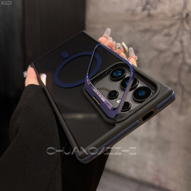 QRU 適用三星s26ultra利盾透灰翻蓋隱形支架手機殼S24plus防滑邊硬套3