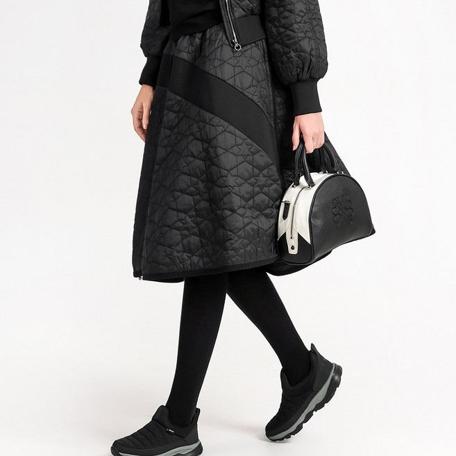 [브이시즌] 여성 골프 A라인 패딩치마 S M L 폼폼패딩스커트_VWPD388SK