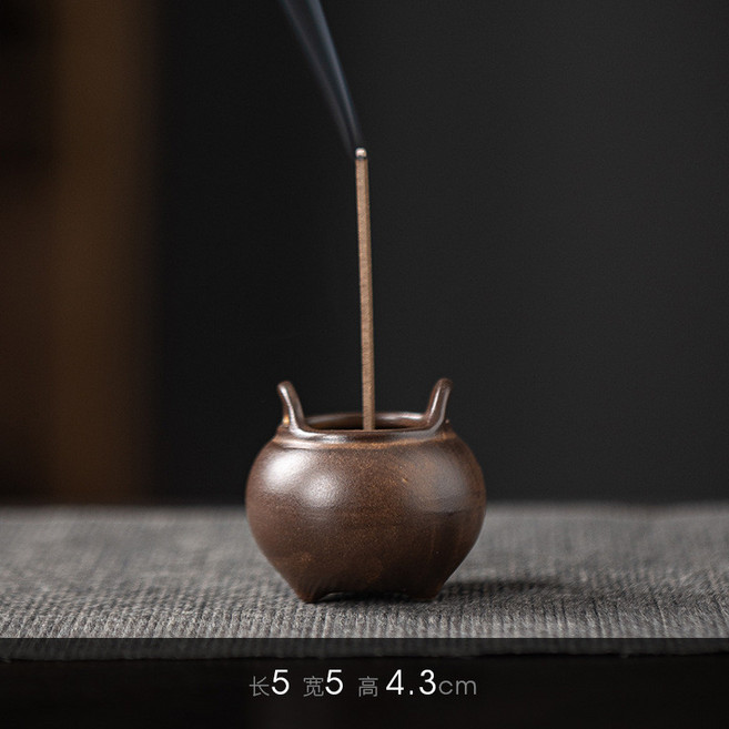 迷你陶瓷三足古鼎線香爐禪意家用沉香小香爐茶桌茶道裝飾擺件, 1個, 三足古鼎線香插(棕色)