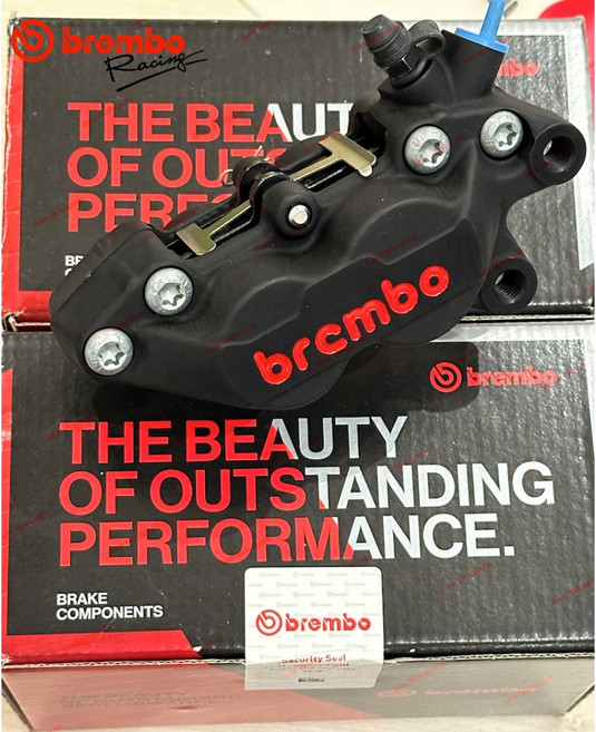 Brembo 義大利 P4 30/34 對四 左卡鉗 黑底紅字, 1個, 左邊黑底紅字