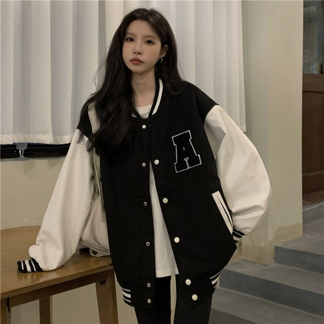 투니스 여성 루즈핏 배색 단추 긴소매 야구 점퍼