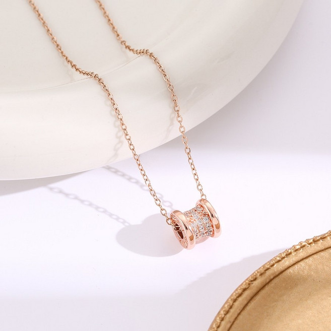 인사이트셀 여성 큐빅 원통 목걸이