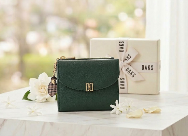 닥스 모던한 체크 플라워 장식 여성 반지갑 (선물포장)