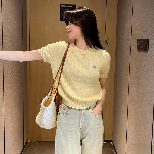 샤일리 여성 라운드넥 꽈배기 반팔 니트