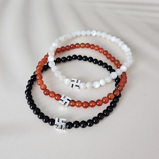 이스테리 실버925 불교만자 4mm천연원석 염주팔찌