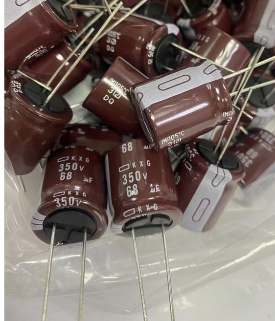 NIPPON CHEMI-COM 電容電解 68uF/350V 尺寸 18*20mm 直插電容 直插電解電容, 1個