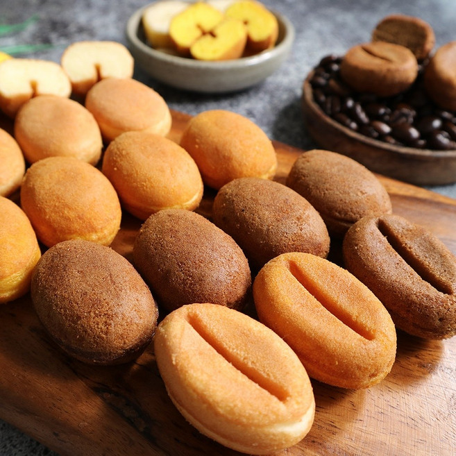 커피콩빵 4가지 맛450g X 4봉 커피 플레인 바나나 슈크림, 1세트, 1.8kg