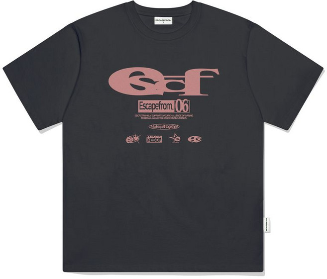 매장정품 이스케이프프롬 ESCAPEFROM ESCF 로고 콜라주 프린트 오버핏 반팔티 차콜 E241OTS271CG 180999