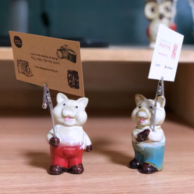 돼지 커플 사진 메모 홀더 2P 메모꽂이 집게 복돼지 인테리어 소품 디자인 아이디어 상품