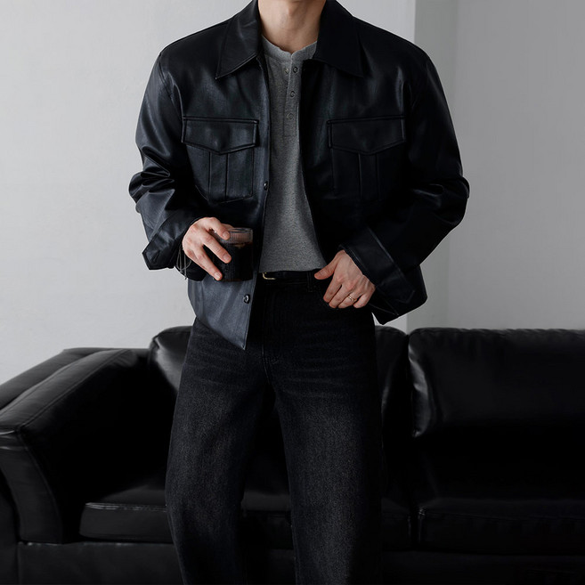 베이직바이블 남자 오버핏 크롭 포켓 레더 시그니처 트러커 자켓(2color)