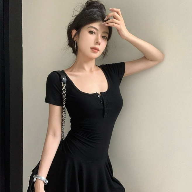 【梨卡】隔日到貨 女裝 洋裝 螺紋 短裙 連身短裙【有安全褲】縮腰顯瘦 a字短裙 夏季洋裝 HZ011, 黑色