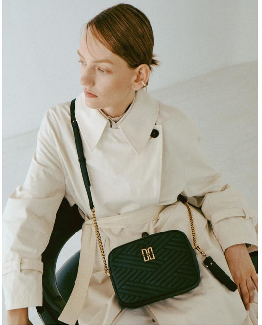 [CARLISLE] 블랙 칼라일 가죽 체인 크로스백 DCBA2E361BK