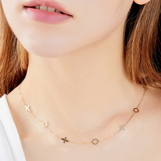 [러브넛] 18K 골드 여성 데일리 미니멀 패션 포인트 데일리 클로버 목걸이