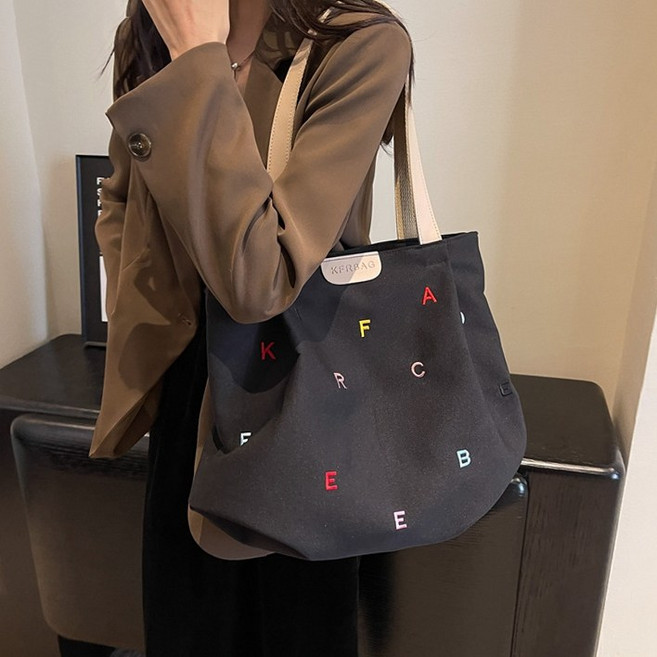 [순이야] C.여성 알파벳 자수 보부상 숄더 토트백 기저귀가방