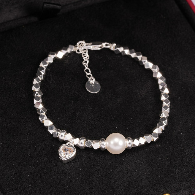오누이디스플레이 여성 은도금 진주 하트 큐빅 팔찌 컷팅 비즈 데일리 레이어드 팔찌