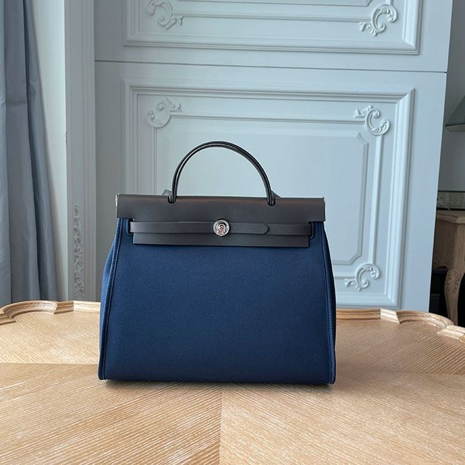 여성 토트백 사첼백 가죽핸드백 고급수공예 고정스트랩 수납형 클래식 포멀