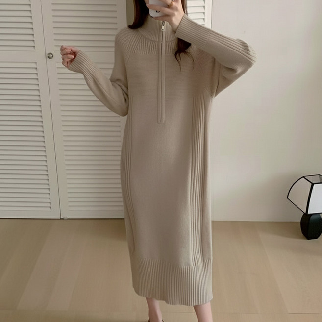 스토리원 WM-FWOP177 여성 하프지퍼 터틀넥 니트 롱 원피스