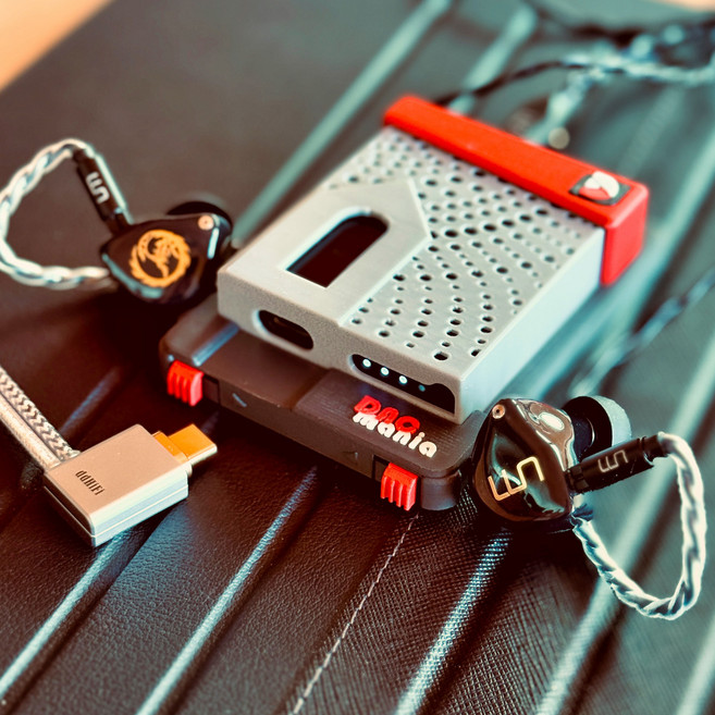 Fiio KA17 호환 맥세이프 TPU케이스, 강력자석 추천 (+5000), USB C 단자, 그레이