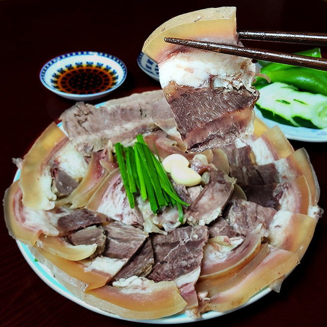 쫀득야들 전통 한우 소머리 수육 곰탕 우설 소머리국밥, 1세트, 200g