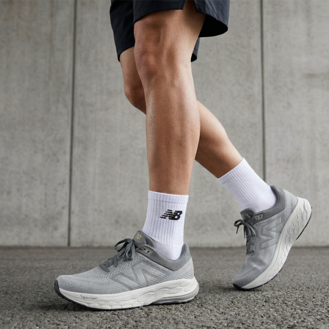 뉴발란스 남자 런닝화 프레쉬폼 860 V14 조깅화 한정화 A/S 가능