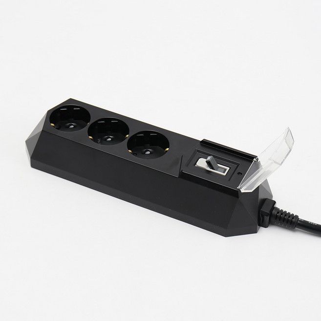 아이정 4000W 고용량 대용량 고전력 과부하차단 3구 블랙 멀티탭, 과부하 3구 블랙, 1개, 3m