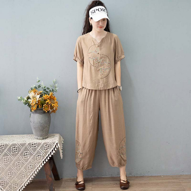 엄마용 복고풍 텐셀 세트 중년 여성용 여름 투피스 세트 빅사이즈 수놓기 디자인 텐셀 면마 소재 통기성 시원하고 편안 다양한 체형 복고풍 디테일 우아한 분위기