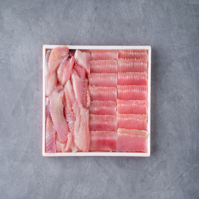 [제일홍어] 국산홍어 모듬 홍어회 250g 삭힌 애 뼈 탕 날개 무침 명절 추석 부모님 홍어 선물 상차림, 1개, 국산 모듬 250g 중숙성