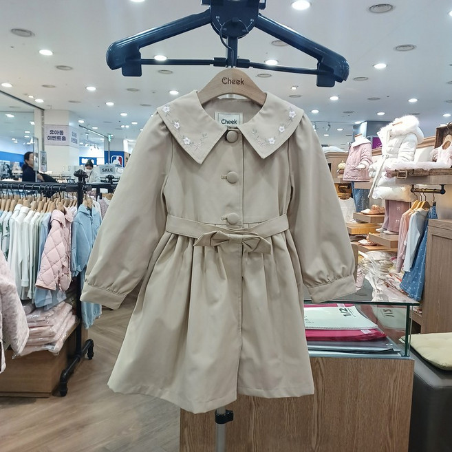 치크 자수카라 트렌치 코트