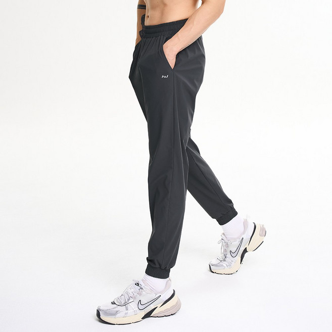 에어라이트 스트레치 러닝 스포츠 바지 운동 조거 팬츠 M (2컬러)