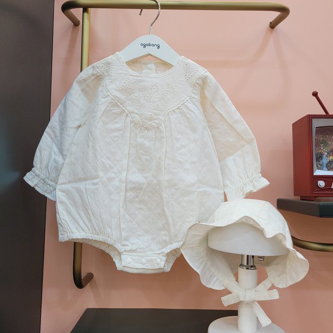 아가방 봄 이월 아기옷 신생아 백일 선물 앤바디수트(모자) 01R127952