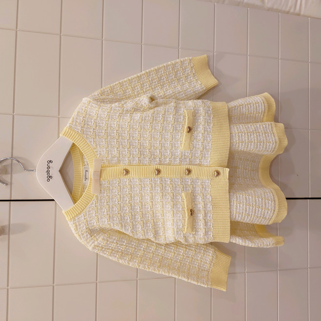 아가방 NC청주점#26년봄신상~화사하고 고급스러운 트위드 니트 상하 세트/ 특별한 날에 입기 좋은 스커트 상하