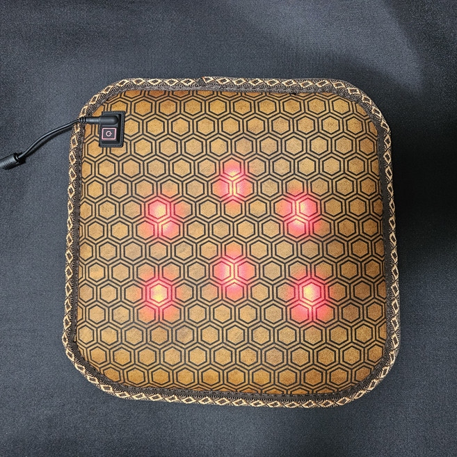 사계절용방석 좌욕방석 전기 방석 DC전기방석 근적외선LED 좌욕방석 좌욕기 선이 없이 사용하는 좌욕방석 여름 냉방해소 적외선방석 네오디움 방석, 1개