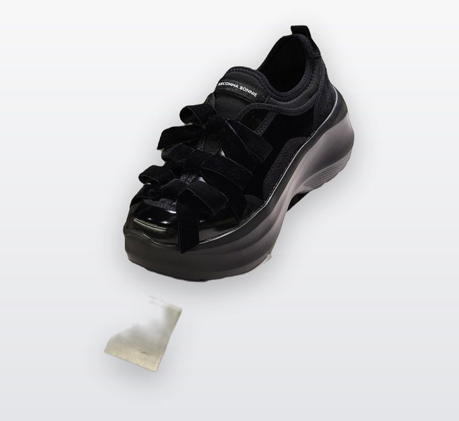 6위 - 슈콤마보니 립 bon platform 스니커즈 DW4DA26507BLK 6CM 787356