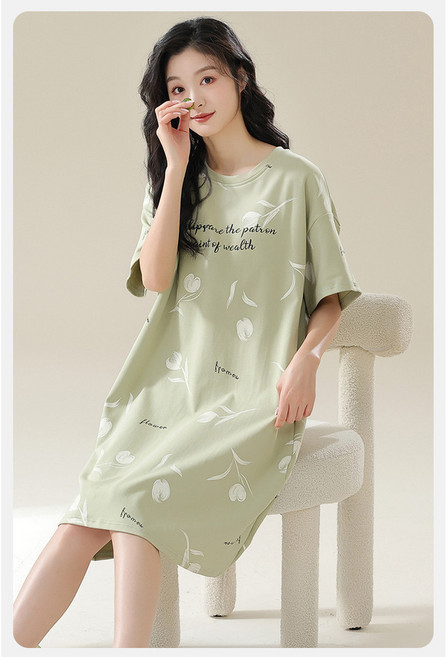字母熊 帶胸墊睡裙 寬鬆親膚短袖居家服