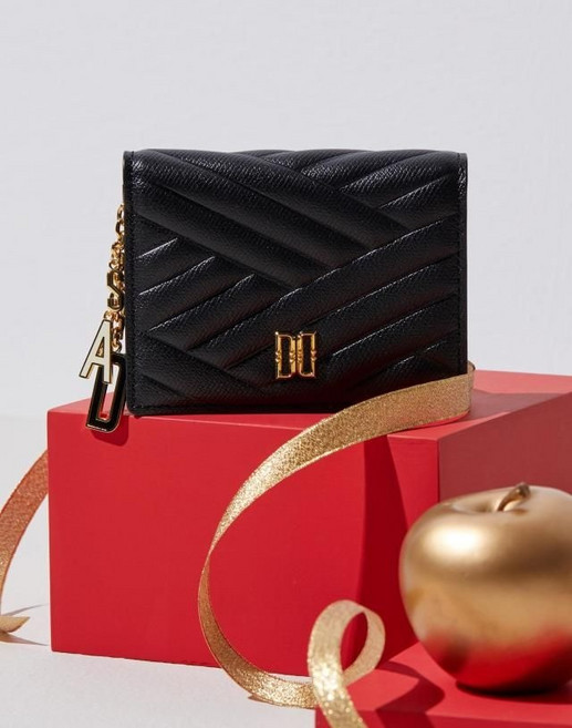 (국내매장정품) [선물포장]블랙 칼라일 엠보 가죽 골드DD 여성카드지갑 DCWA3E218 241963