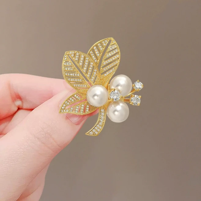 NXNA 14KGold 은행잎 진주 여성의류 생일선물추천 브로치 BLCZW-XZ002 도금