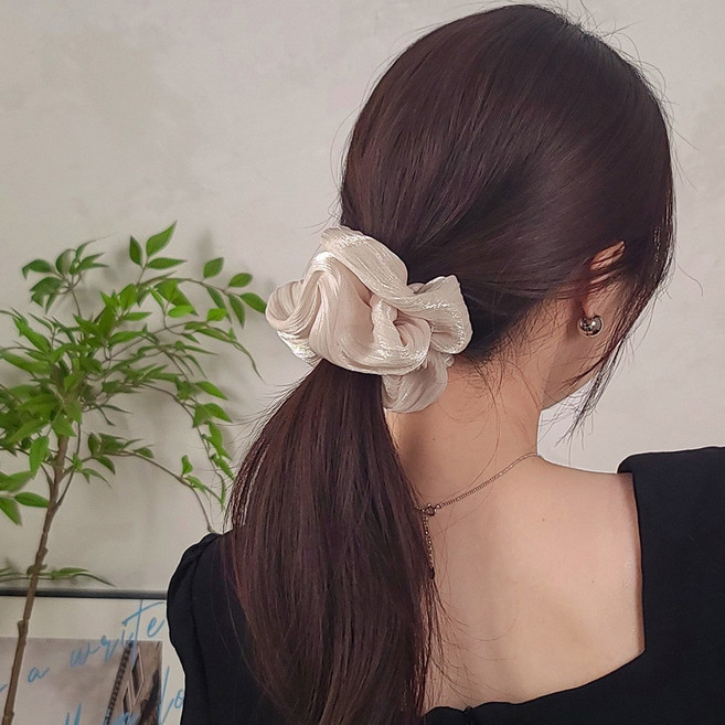 초콜리트쥬얼리 아일라 8컬러 데일리 스크런치 실크 헤어슈슈 곱창 밴드 머리끈