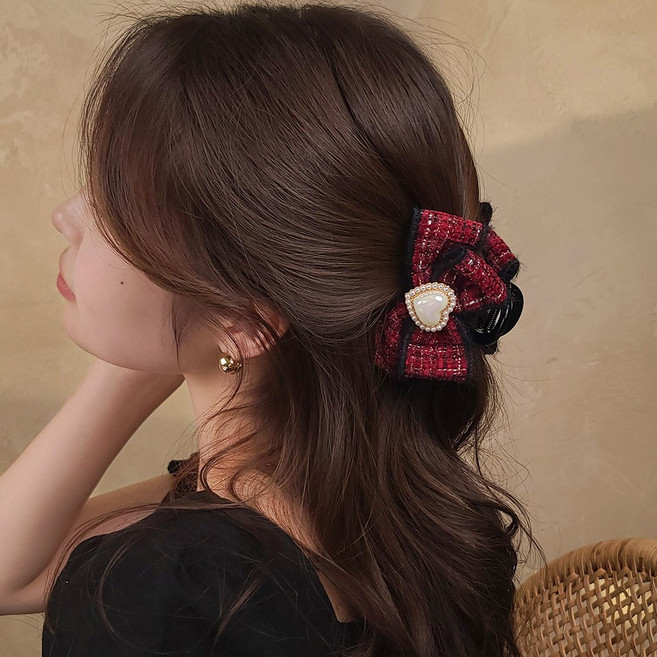 [초콜리트쥬얼리] 글로우 하트진주 트위드 리본 반머리 집게핀 3컬러