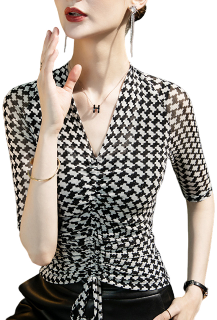 댄스복 상의 여성용 브이넥 라인댄스복 체크 망사 스트링 스판 티셔츠 뉴타임즈F250303 Women's T-shirt