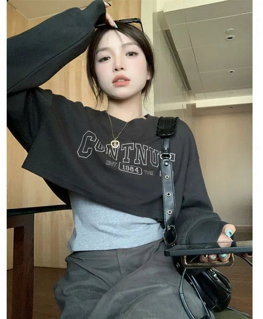 COSYEVNO 여성 봄가을 크롭 루즈핏 맨투맨 투피스 상의 모델 TZKdkwy-1