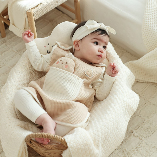 마롤로뜨 꼬물이 아기 수면조끼 3중거즈 뱀띠 실내조끼 가을 겨울 내의 꿀잠 아기잠옷