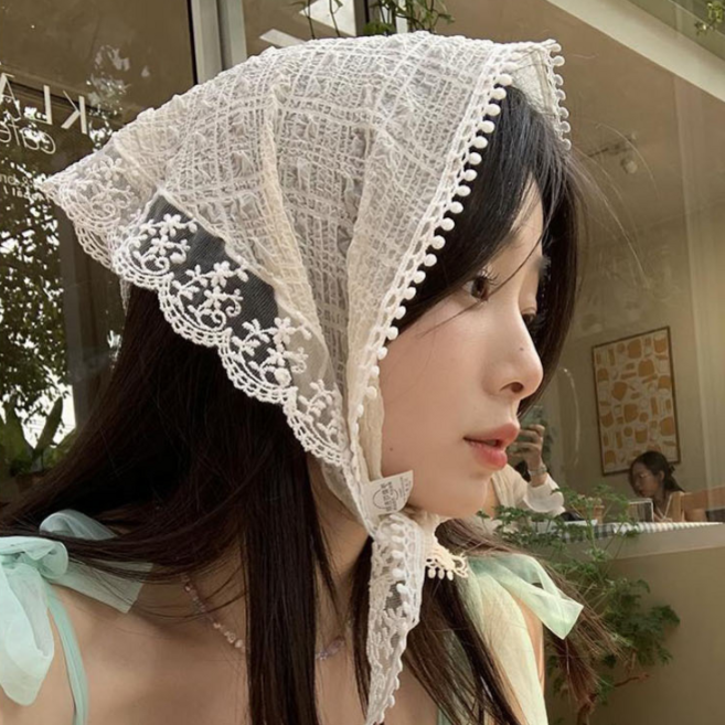 [엔젤디] 폰즈 삼각 레이스 스카프