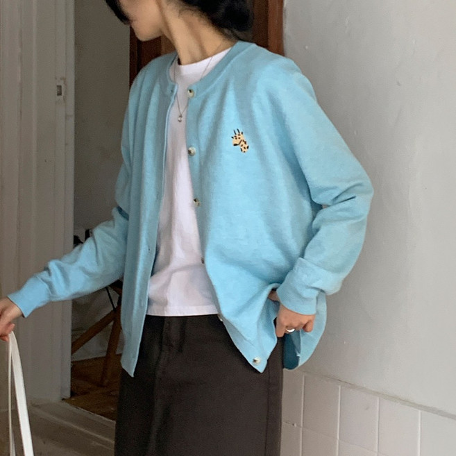 어반레이디 여성 니트 가디건 자수 캐릭터 초특가 상품