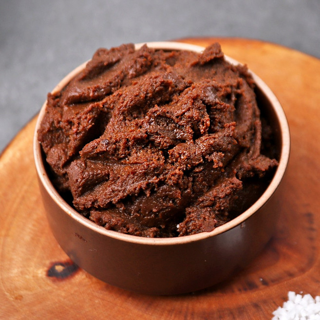 숙성하여 깊은맛이 나는 보리막장 500g