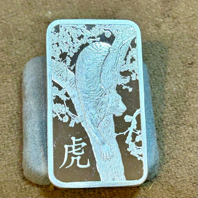 PAMP 虎年 一盎司純銀條 999純銀, 1個, 072
