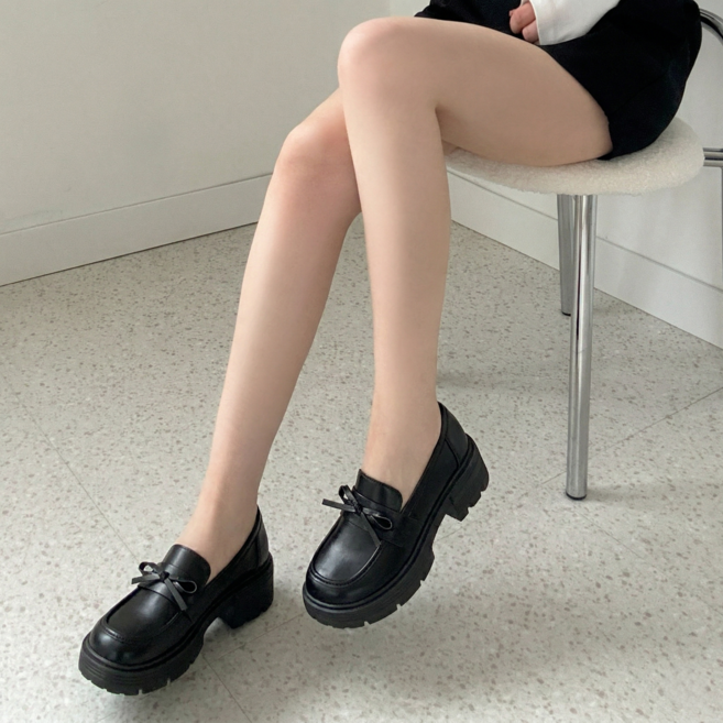 러블리디 도로시 청키 메리제인 포인트 리본 키높이 5.5cm 로퍼