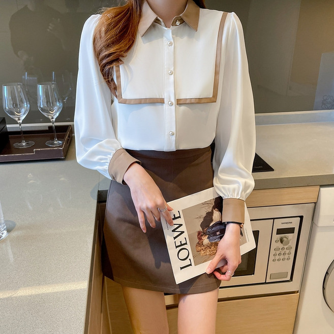 화이트 여성 긴팔 초롱 루즈핏 블라우스 뉴타임즈 A252S144